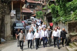 AK Parti Rize İl Bşk. Yılmaz Katmer Tunca Beldesi'nde